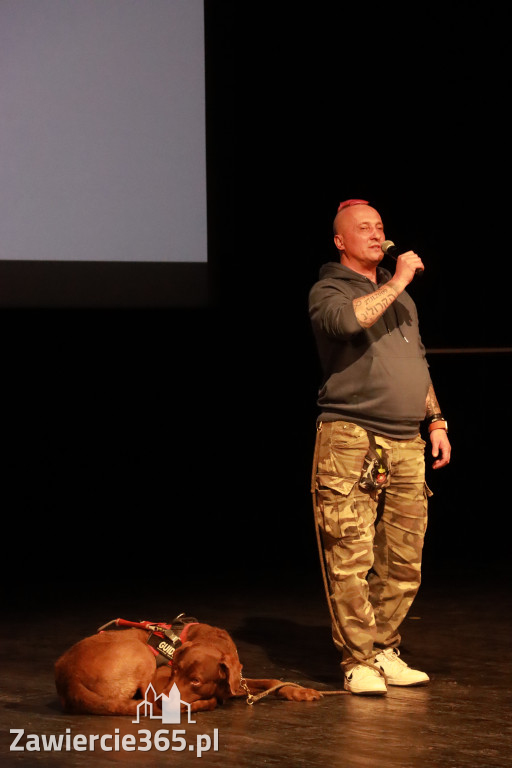 Fotorelacja: POKONAĆ BARIERY - Razem możemy więcej w MOK Zawiercie