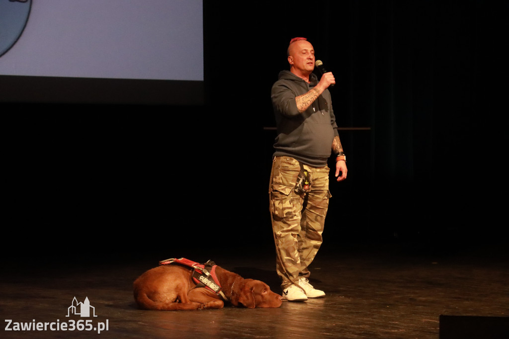Fotorelacja: POKONAĆ BARIERY - Razem możemy więcej w MOK Zawiercie