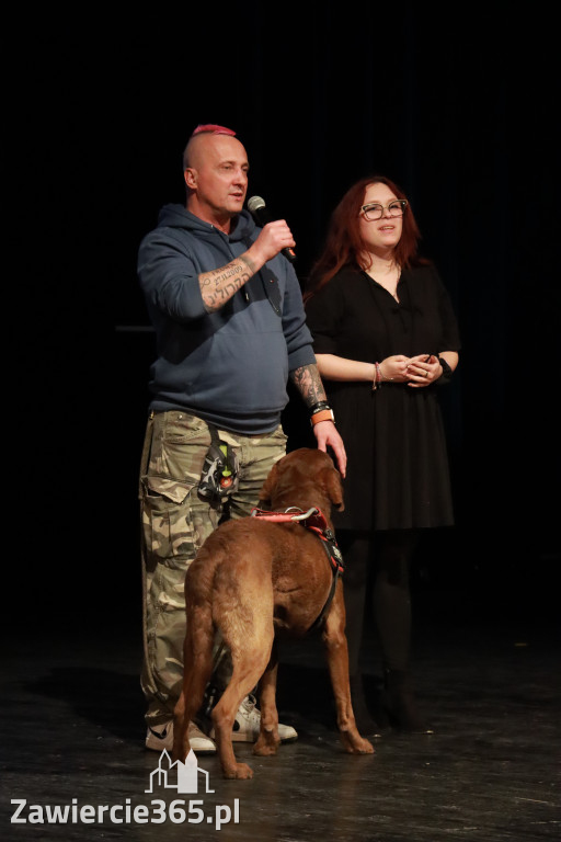 Fotorelacja: POKONAĆ BARIERY - Razem możemy więcej w MOK Zawiercie