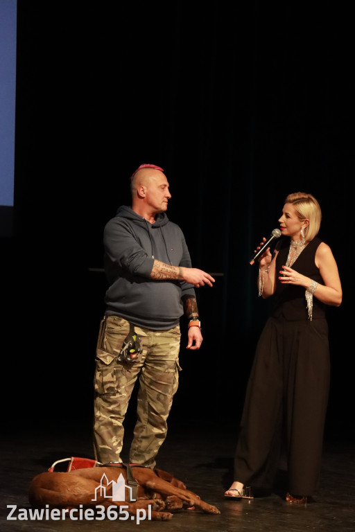 Fotorelacja: POKONAĆ BARIERY - Razem możemy więcej w MOK Zawiercie