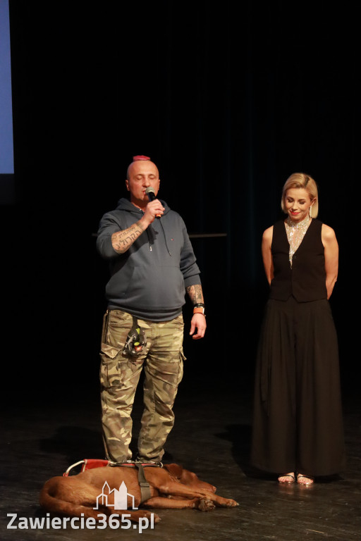 Fotorelacja: POKONAĆ BARIERY - Razem możemy więcej w MOK Zawiercie