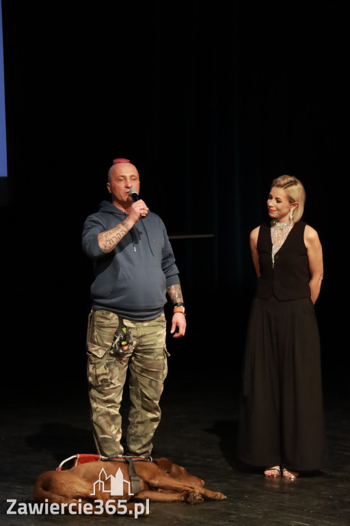 Fotorelacja: POKONAĆ BARIERY - Razem możemy więcej w MOK Zawiercie