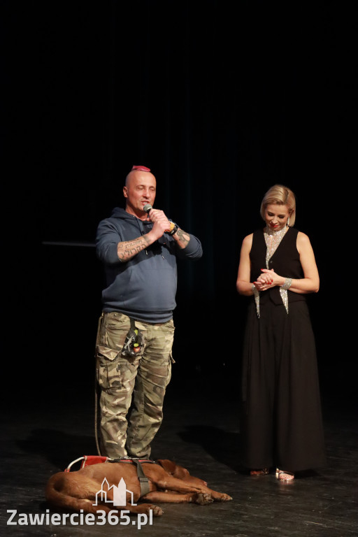 Fotorelacja: POKONAĆ BARIERY - Razem możemy więcej w MOK Zawiercie