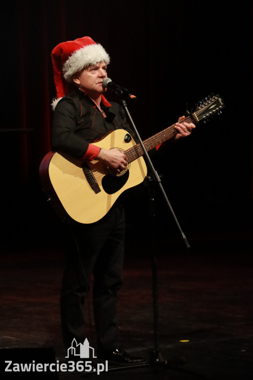 Fotorelacja: POKONAĆ BARIERY - Razem możemy więcej w MOK Zawiercie