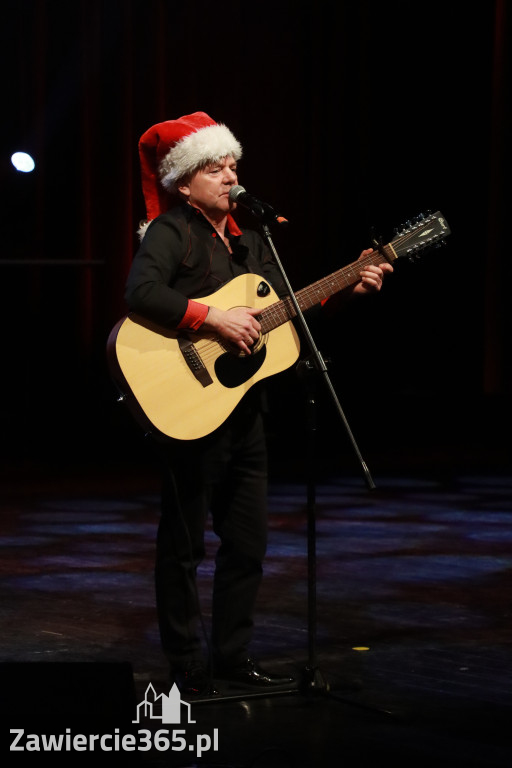 Fotorelacja: POKONAĆ BARIERY - Razem możemy więcej w MOK Zawiercie