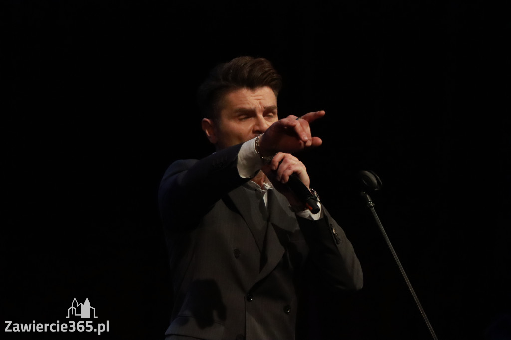 Fotorelacja: POKONAĆ BARIERY - Razem możemy więcej w MOK Zawiercie