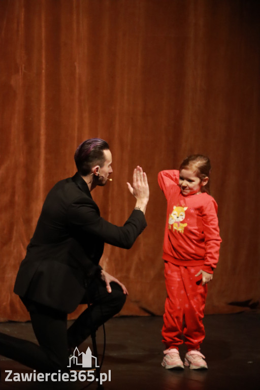 Fotorelacja I: Mikołajki Mok Zawiercie - Paweł Kwiecień Małe Zawiercie i Chór Tutti