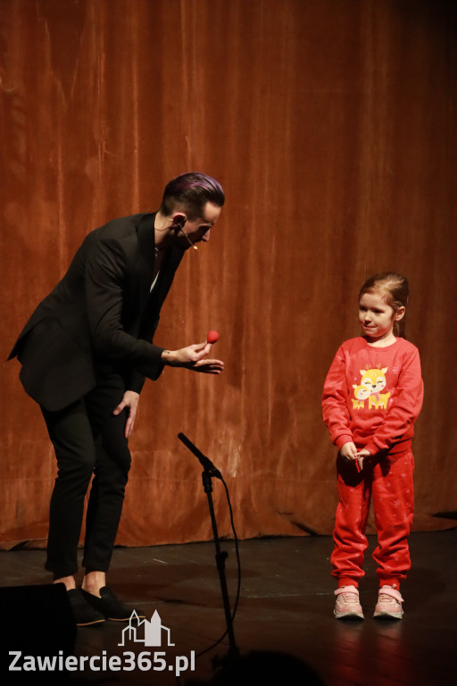 Fotorelacja I: Mikołajki Mok Zawiercie - Paweł Kwiecień Małe Zawiercie i Chór Tutti