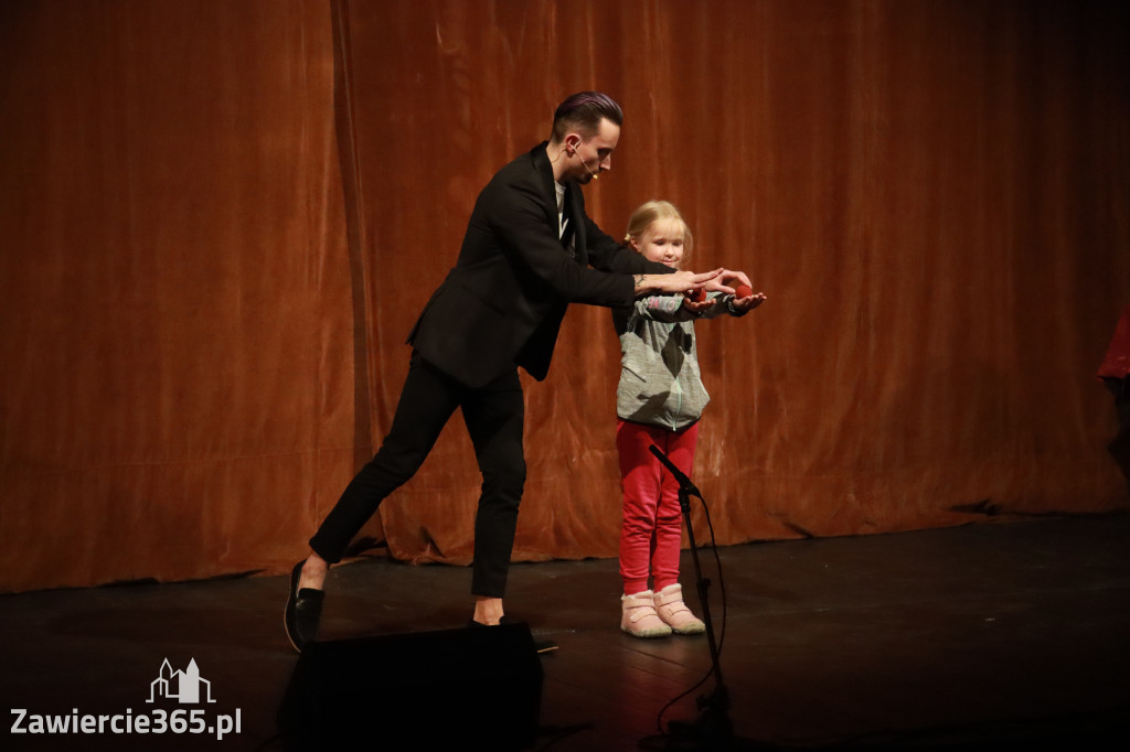 Fotorelacja I: Mikołajki Mok Zawiercie - Paweł Kwiecień Małe Zawiercie i Chór Tutti