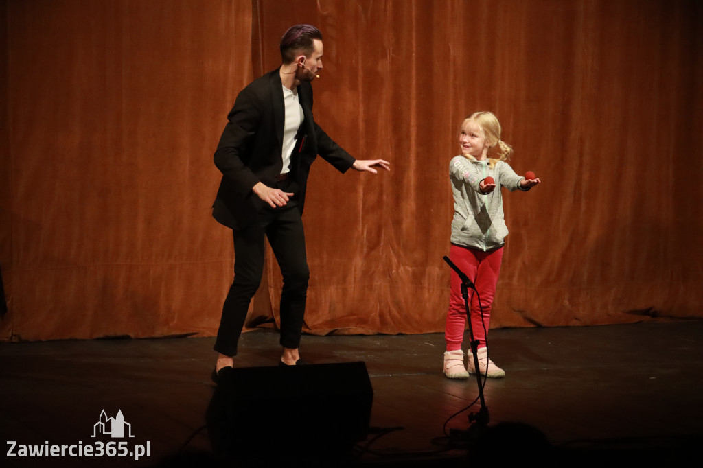 Fotorelacja I: Mikołajki Mok Zawiercie - Paweł Kwiecień Małe Zawiercie i Chór Tutti