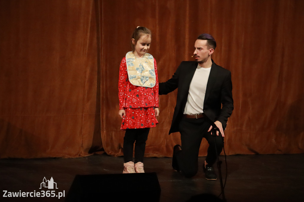 Fotorelacja I: Mikołajki Mok Zawiercie - Paweł Kwiecień Małe Zawiercie i Chór Tutti