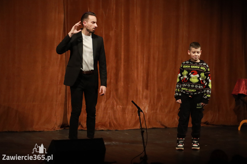 Fotorelacja I: Mikołajki Mok Zawiercie - Paweł Kwiecień Małe Zawiercie i Chór Tutti