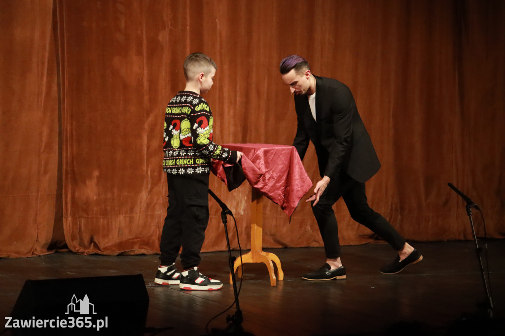 Fotorelacja I: Mikołajki Mok Zawiercie - Paweł Kwiecień Małe Zawiercie i Chór Tutti