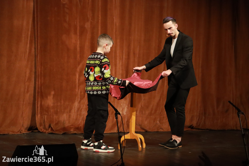 Fotorelacja I: Mikołajki Mok Zawiercie - Paweł Kwiecień Małe Zawiercie i Chór Tutti