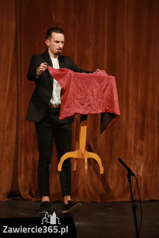 Fotorelacja I: Mikołajki Mok Zawiercie - Paweł Kwiecień Małe Zawiercie i Chór Tutti