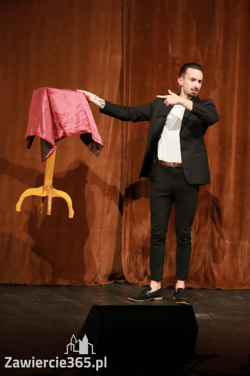 Fotorelacja I: Mikołajki Mok Zawiercie - Paweł Kwiecień Małe Zawiercie i Chór Tutti