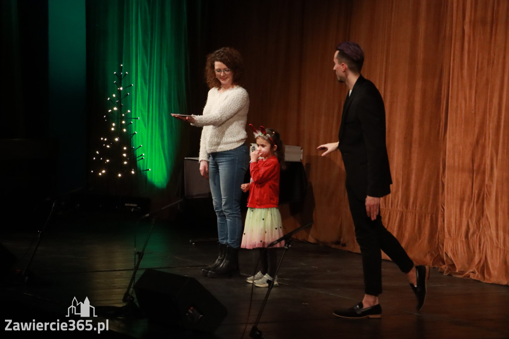 Fotorelacja I: Mikołajki Mok Zawiercie - Paweł Kwiecień Małe Zawiercie i Chór Tutti