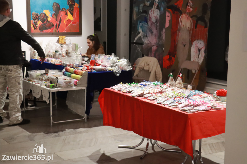 Fotorelacja I: Mikołajki Mok Zawiercie - Paweł Kwiecień Małe Zawiercie i Chór Tutti