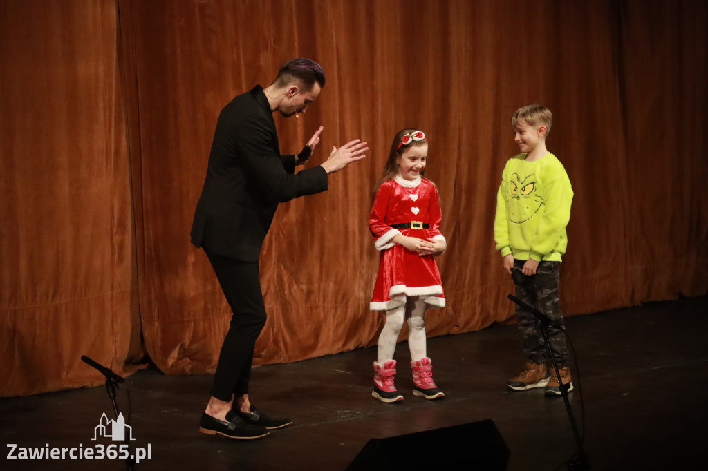 Fotorelacja I: Mikołajki Mok Zawiercie - Paweł Kwiecień Małe Zawiercie i Chór Tutti