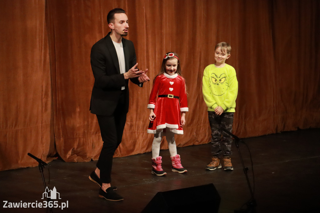 Fotorelacja I: Mikołajki Mok Zawiercie - Paweł Kwiecień Małe Zawiercie i Chór Tutti