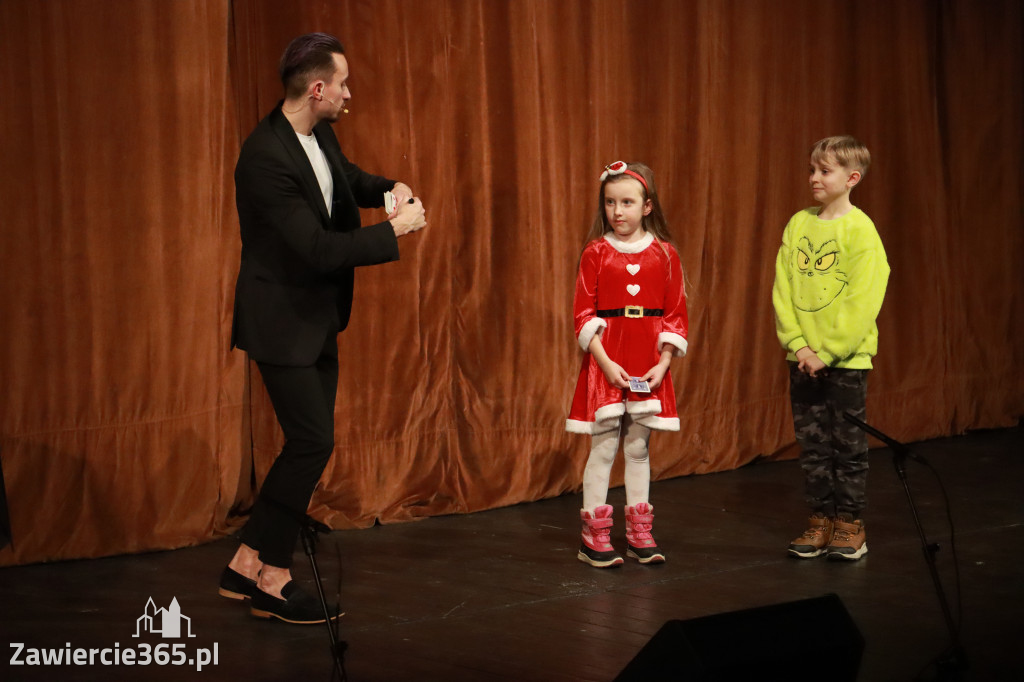Fotorelacja I: Mikołajki Mok Zawiercie - Paweł Kwiecień Małe Zawiercie i Chór Tutti