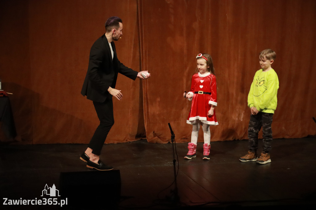 Fotorelacja I: Mikołajki Mok Zawiercie - Paweł Kwiecień Małe Zawiercie i Chór Tutti