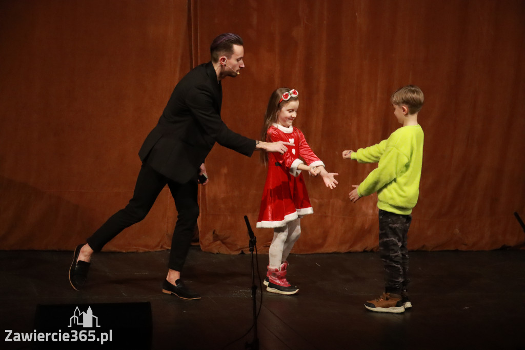 Fotorelacja I: Mikołajki Mok Zawiercie - Paweł Kwiecień Małe Zawiercie i Chór Tutti