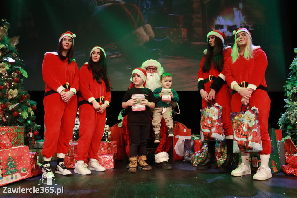 Fotorelacja II: Mikołaj w MOK Zawiercie