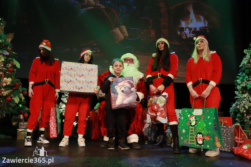 Fotorelacja II: Mikołaj w MOK Zawiercie