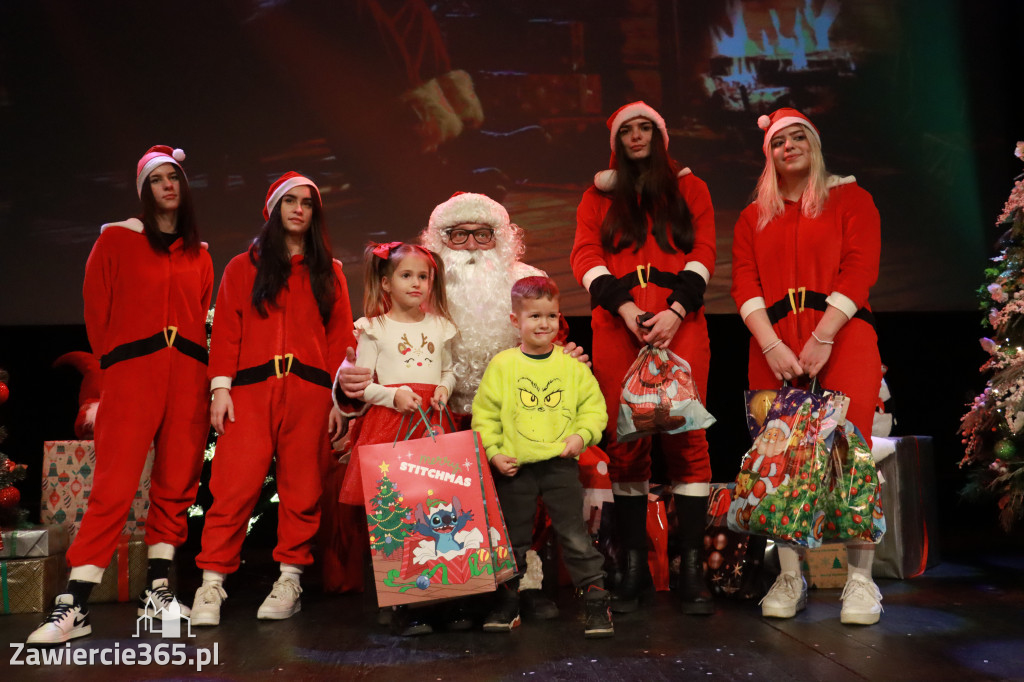 Fotorelacja II: Mikołaj w MOK Zawiercie