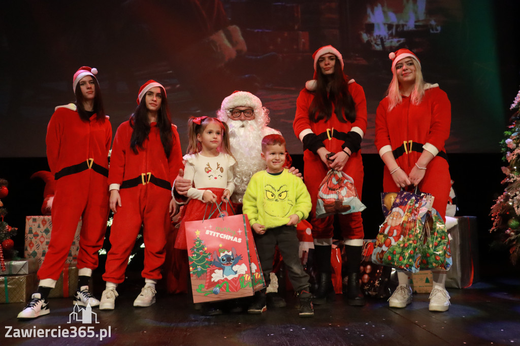 Fotorelacja II: Mikołaj w MOK Zawiercie