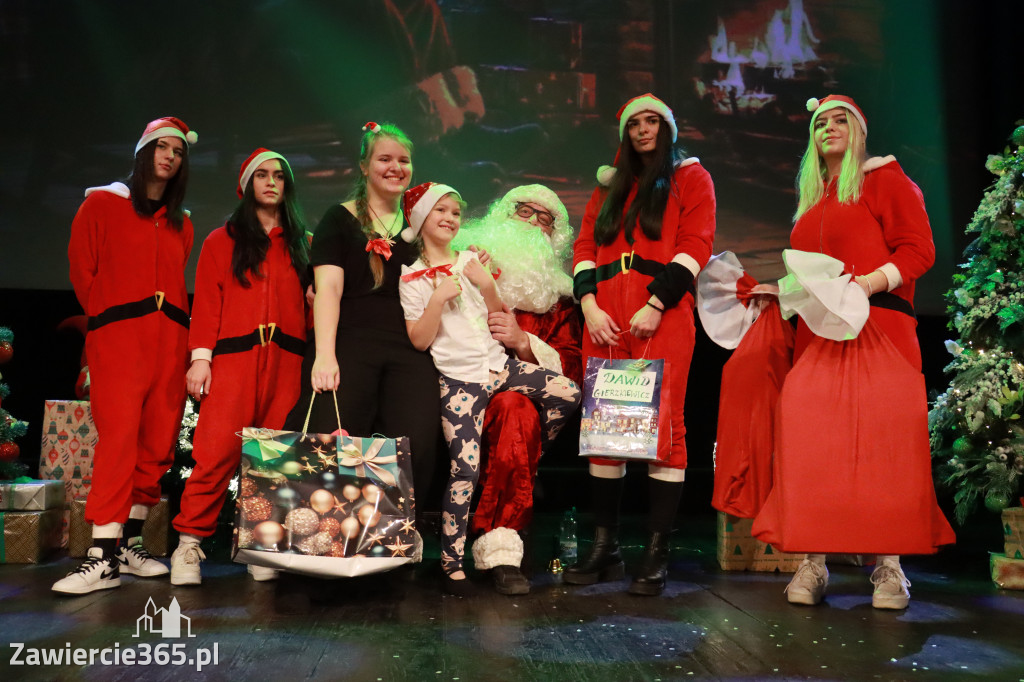 Fotorelacja II: Mikołaj w MOK Zawiercie