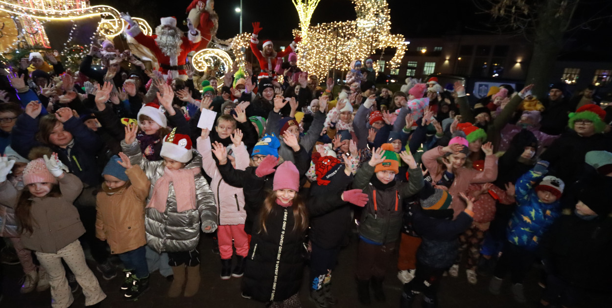 Fotorelacja: Jurajski Orszak Świętego Mikołaja w Zawierciu
