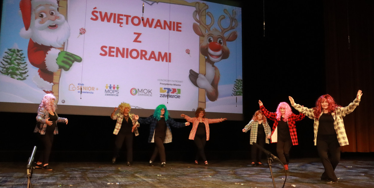 Fotorelacja: Świętowanie z Seniorami w MOK Zawiercie