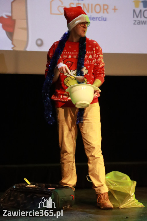 Fotorelacja: Świętowanie z Seniorami w MOK Zawiercie