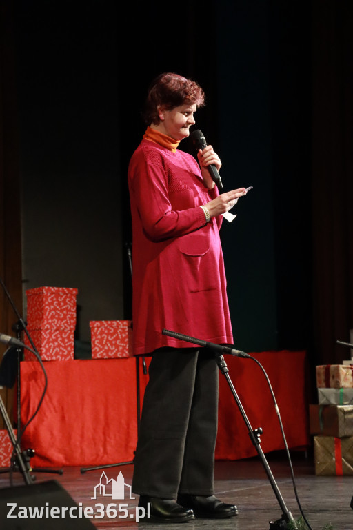 Fotorelacja: Świętowanie z Seniorami w MOK Zawiercie