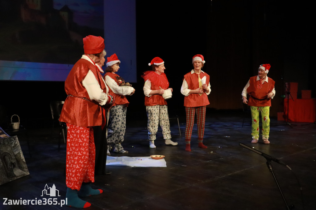 Fotorelacja: Świętowanie z Seniorami w MOK Zawiercie