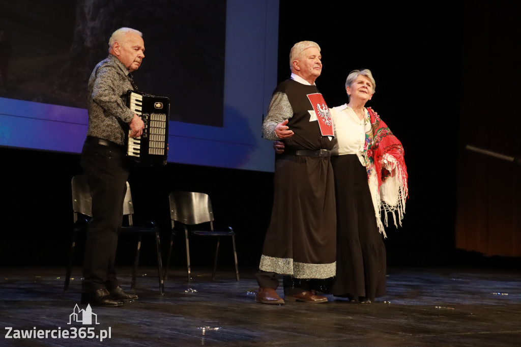 Fotorelacja: Świętowanie z Seniorami w MOK Zawiercie