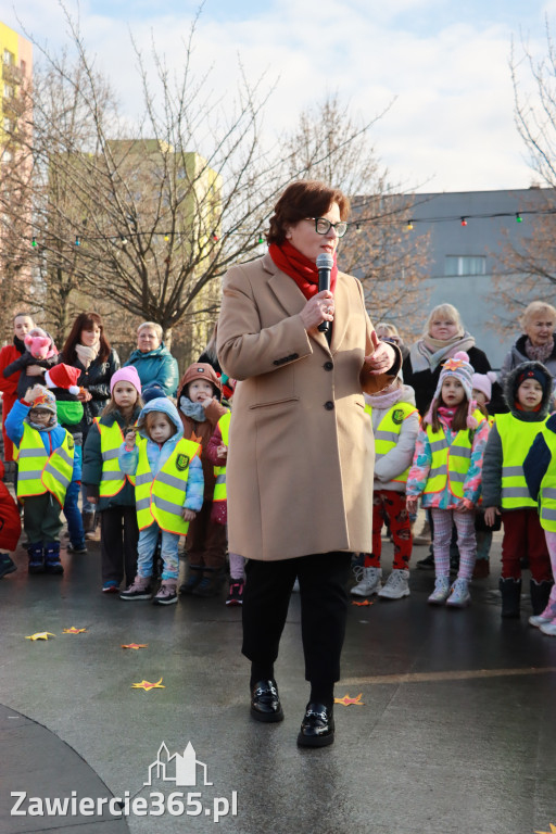 Fotorelacja: Wspólne kolędowanie uczniów i przedszkolaków w Zawierciu
