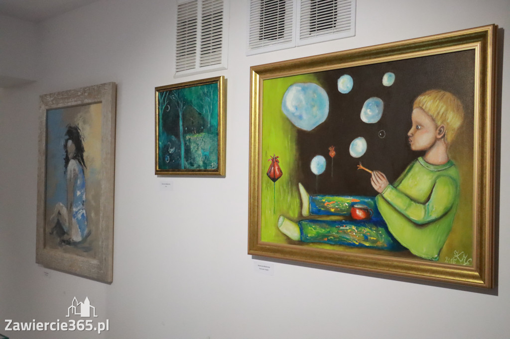 Fotorelacja: Wernisaż wystawy „Artyści na 110” w Zawierciu