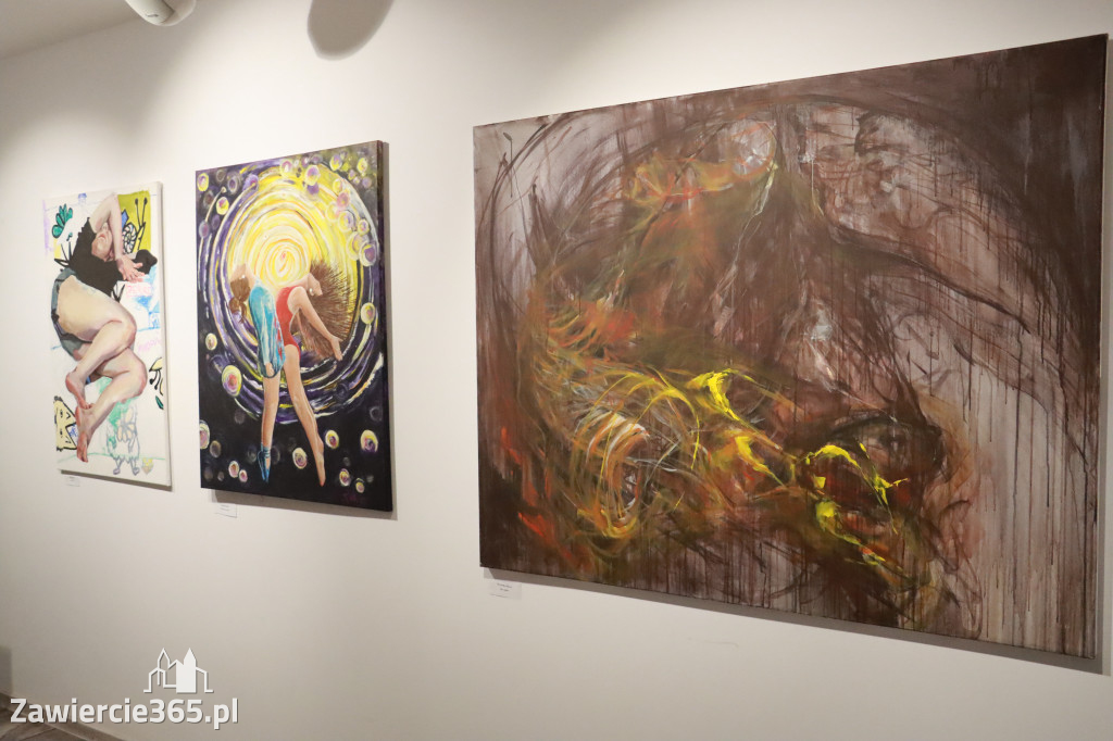 Fotorelacja: Wernisaż wystawy „Artyści na 110” w Zawierciu