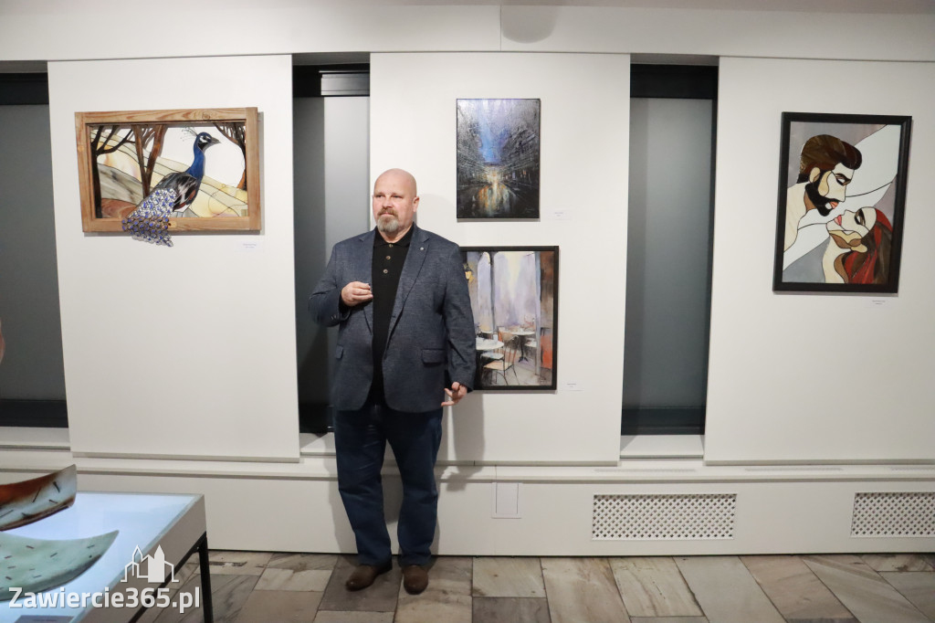 Fotorelacja: Wernisaż wystawy „Artyści na 110” w Zawierciu