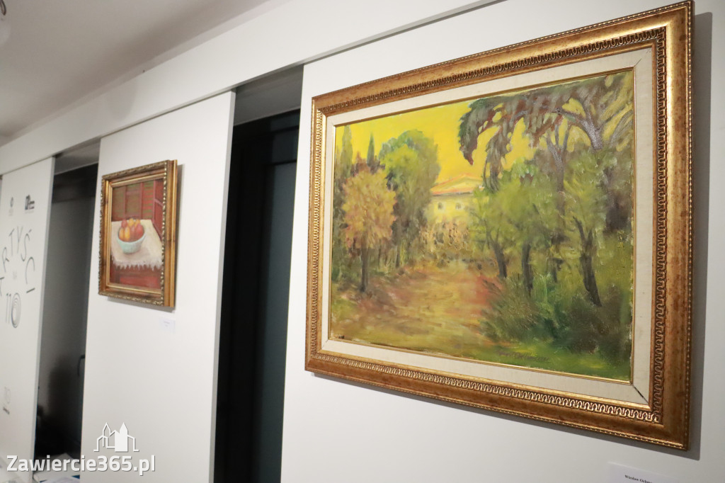 Fotorelacja: Wernisaż wystawy „Artyści na 110” w Zawierciu