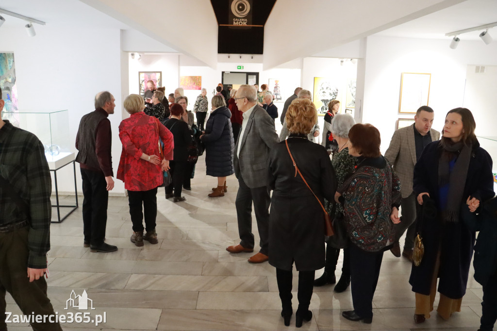 Fotorelacja: Wernisaż wystawy „Artyści na 110” w Zawierciu