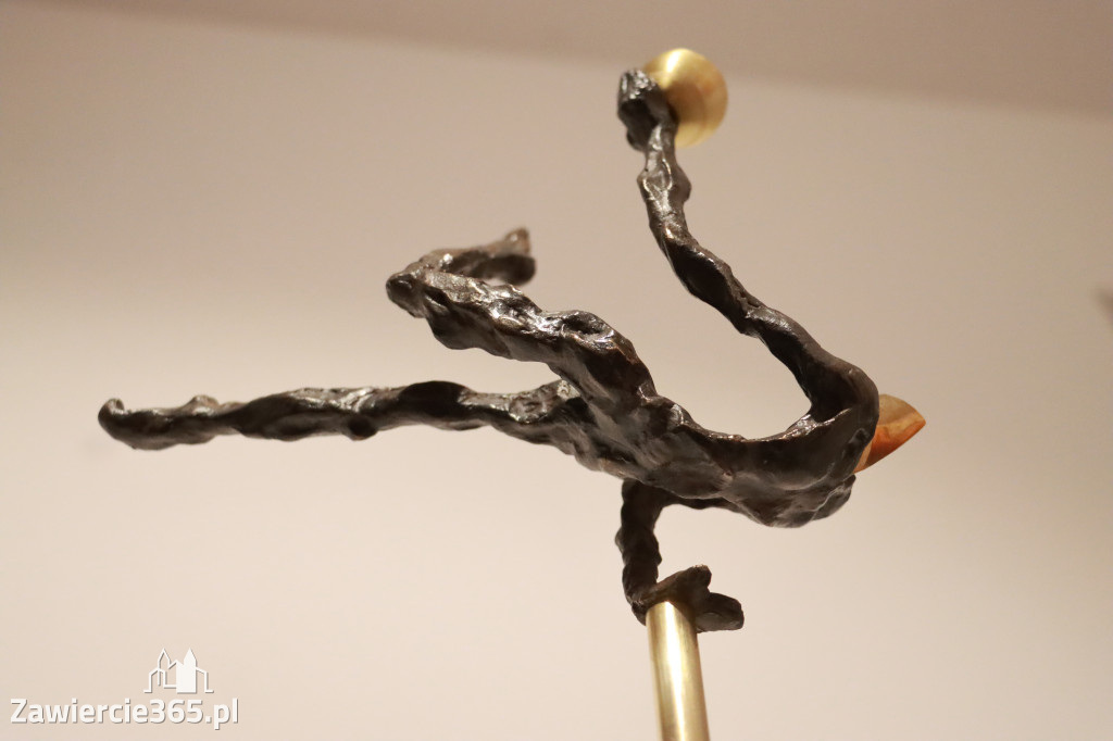 Fotorelacja: Wernisaż wystawy „Artyści na 110” w Zawierciu