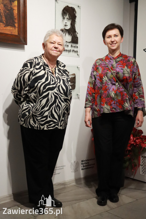 Fotorelacja: Wernisaż wystawy „Artyści na 110” w Zawierciu