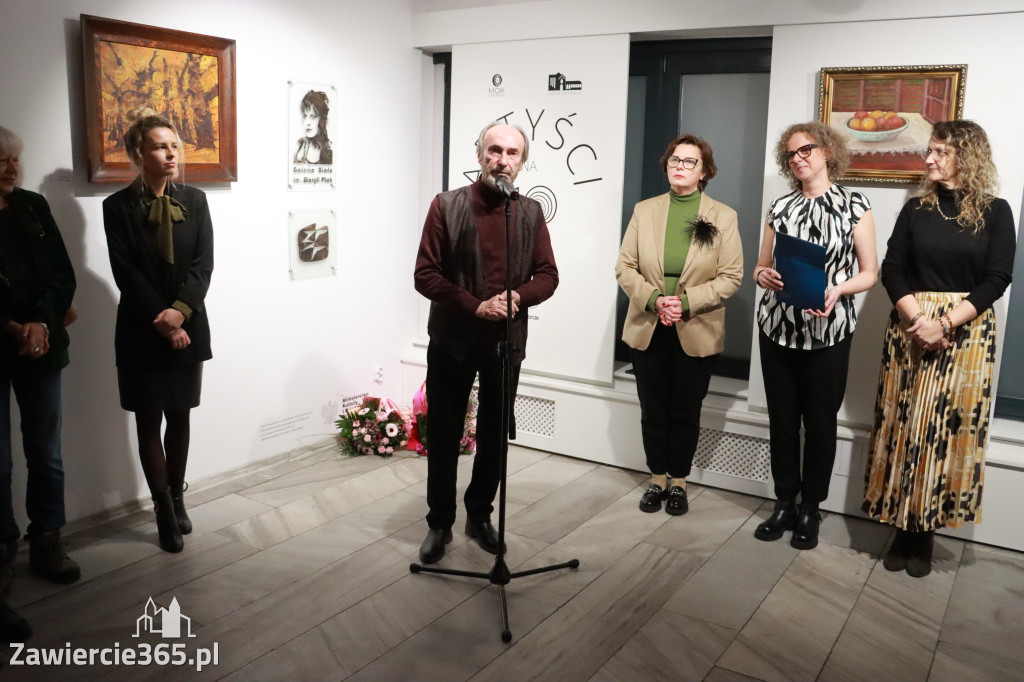 Fotorelacja: Wernisaż wystawy „Artyści na 110” w Zawierciu