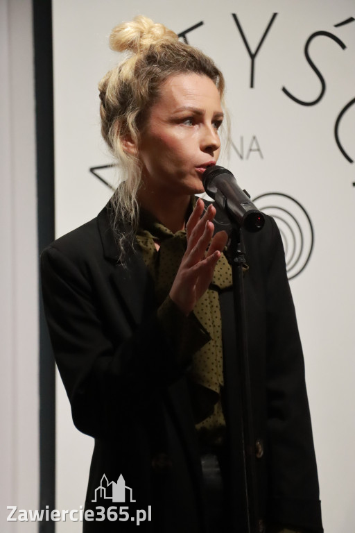 Fotorelacja: Wernisaż wystawy „Artyści na 110” w Zawierciu