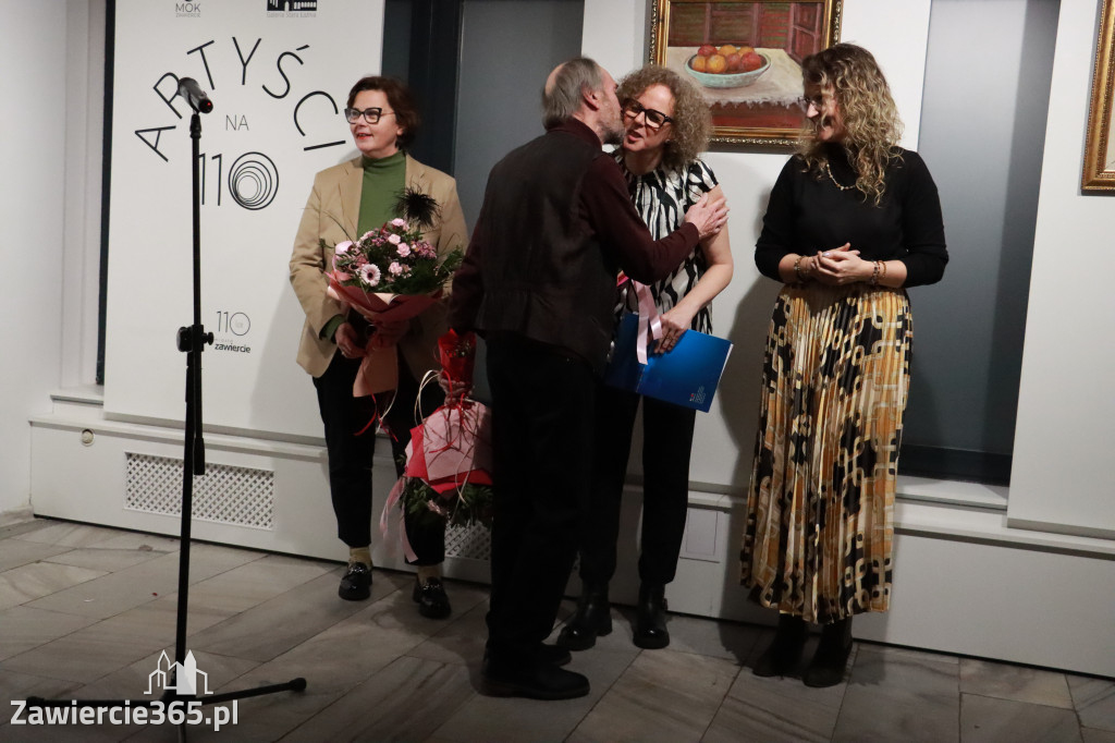 Fotorelacja: Wernisaż wystawy „Artyści na 110” w Zawierciu