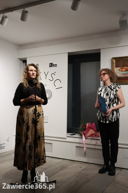 Fotorelacja: Wernisaż wystawy „Artyści na 110” w Zawierciu